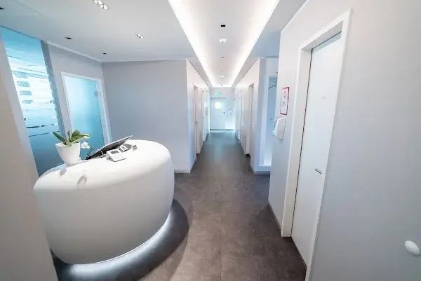 ANTLITZ MKG-Chirurgie, Gesicht Kiefer Implantologie, Thomas Schieritz