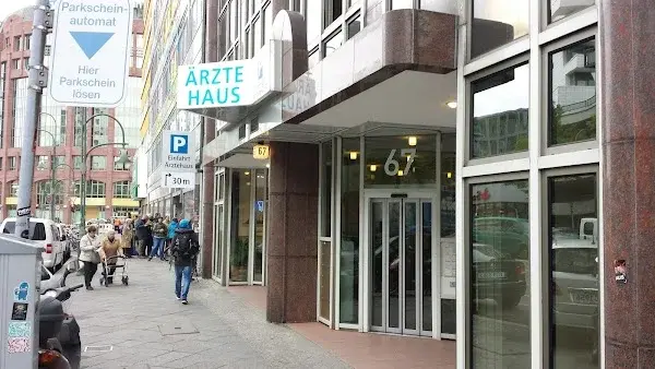 Berlindent Zahnärztliche Praxisgemeinschaft am Europacenter