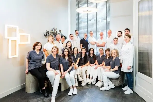 DentalFirst Zahnarztpraxis Dres. Nowak