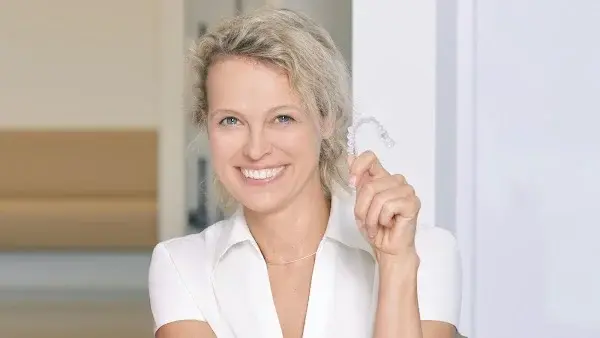 Praxis für Kieferorthopädie Mitte Dr. Nicola Schmidt-Rogge