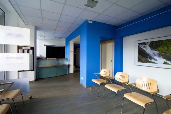 Zahnärzte am Alex Dr. Jaimy Peter Kanjuparambil