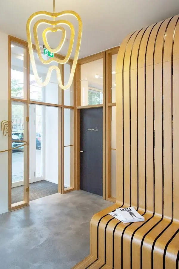 Zahnarztpraxis Mundpropaganda P25