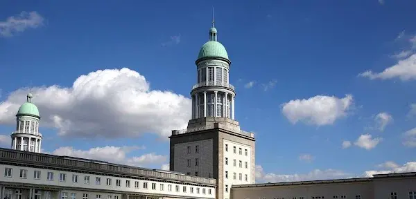 Zahnarztpraxis ZAHNFHAIN - Tina Stolpe